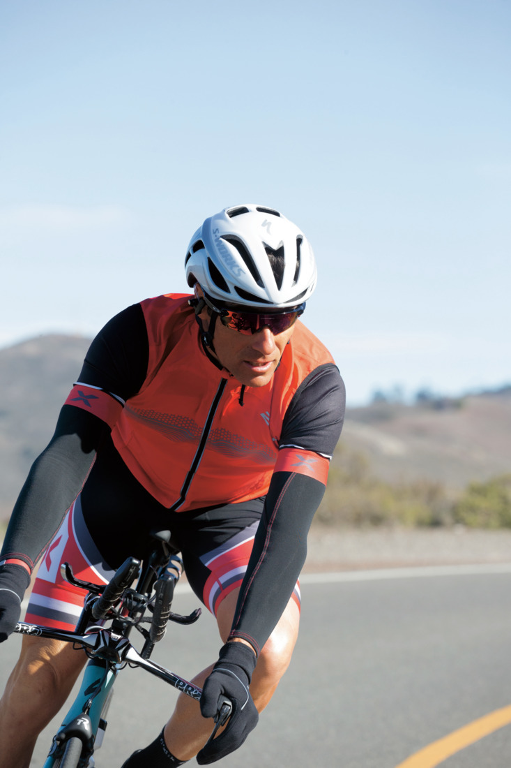 oakley outpace cycling