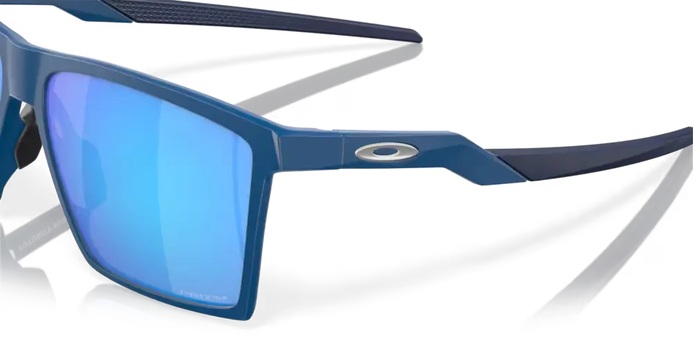Oakley Sunglasses FUTURITY SUN Satin Navy / Prizm Sapphire OO9482-03
